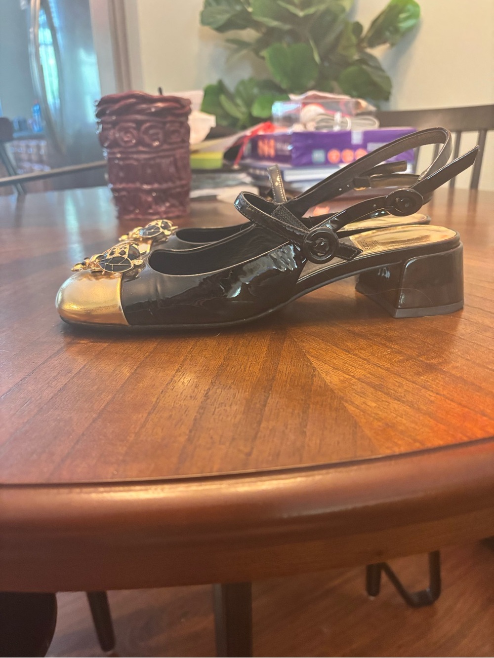Jeffrey Campbell Black and Gold Women's Slingback Flats with Bee Accent - Picture 4 of 5